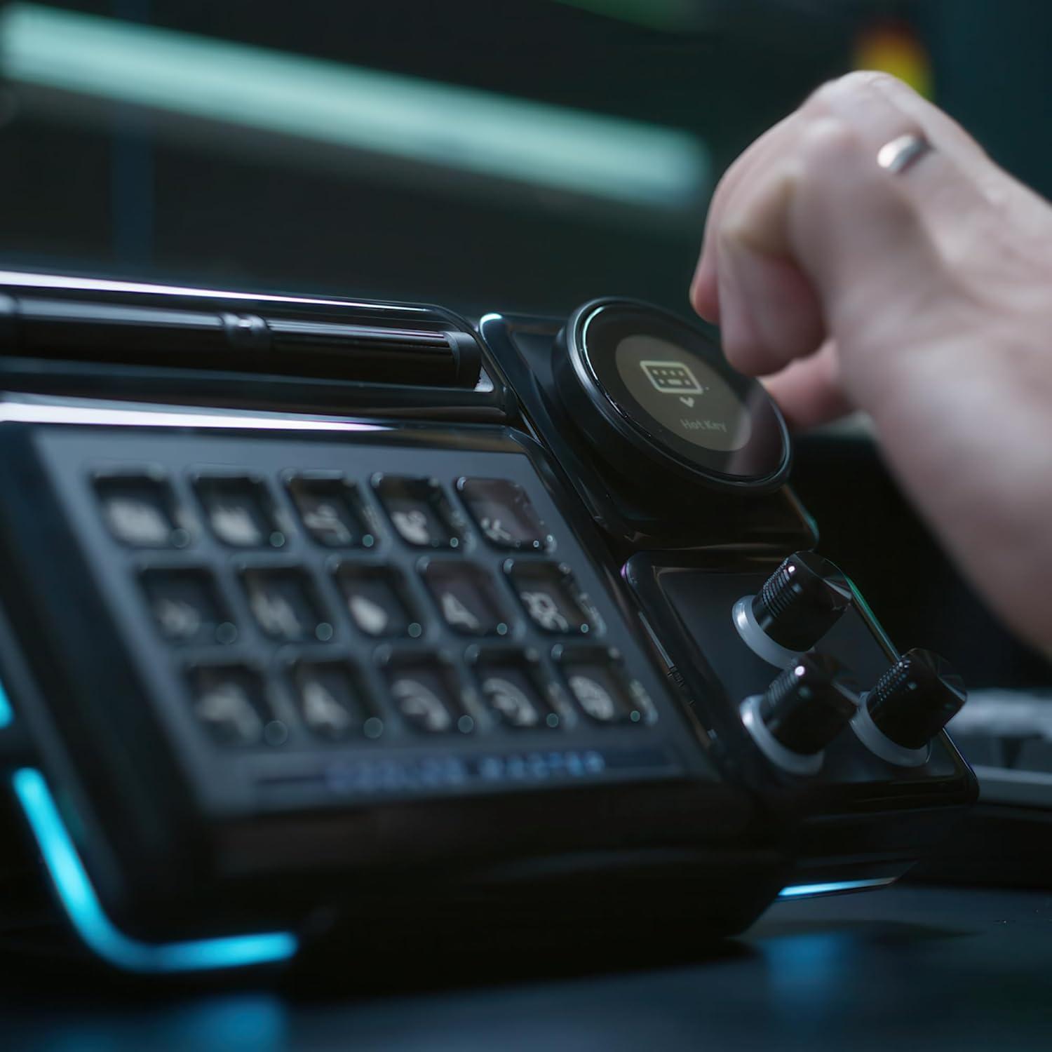 imageMasterHUB 3xKnob Module Freeform 20 Modular Platform Precision Control with Customizable Knobs and RGB LEDs for Effortless FineTuning of Creative Apps and Lighting by Cooler MasterMasterHUB Encoder Dial