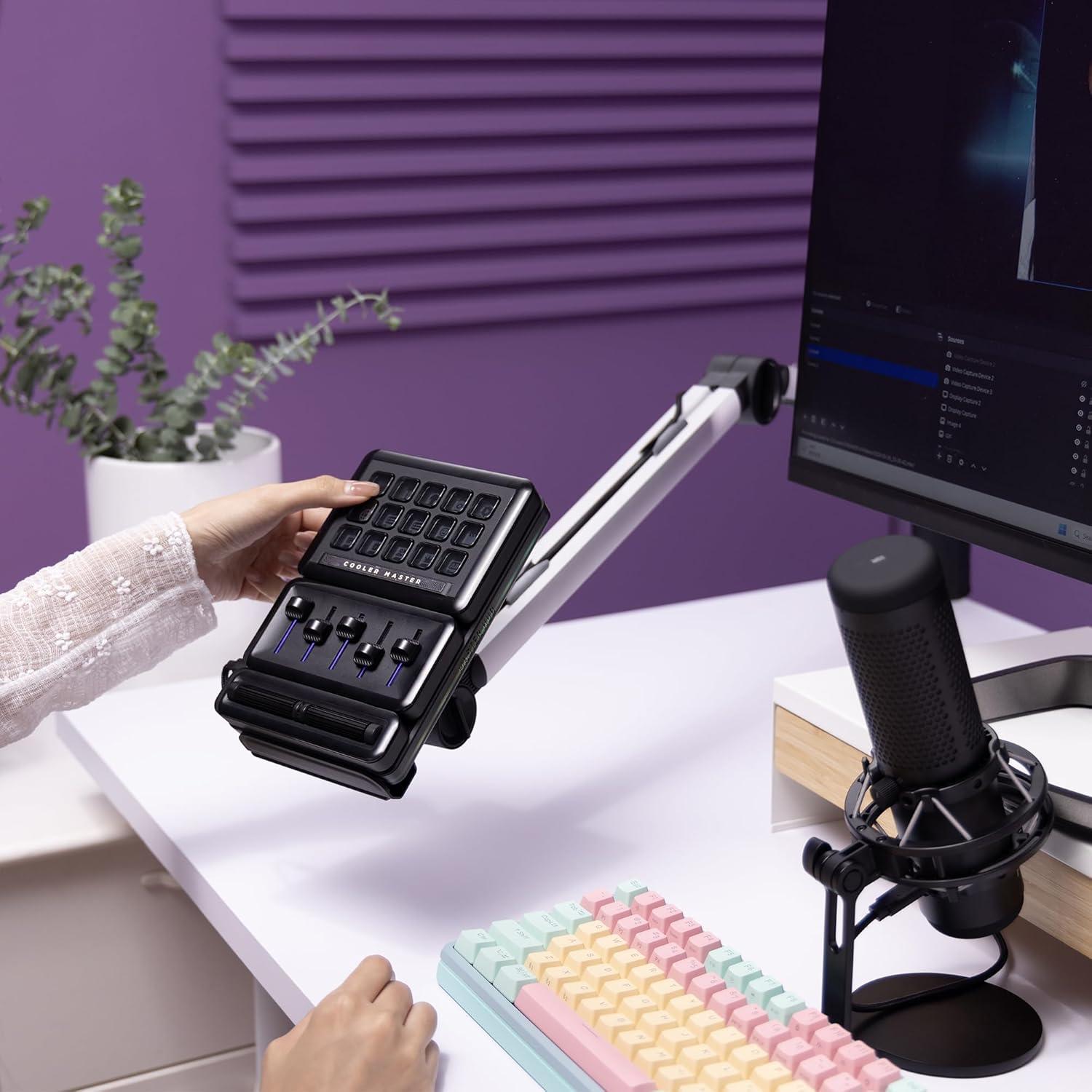 imageMasterHUB 3xKnob Module Freeform 20 Modular Platform Precision Control with Customizable Knobs and RGB LEDs for Effortless FineTuning of Creative Apps and Lighting by Cooler MasterMasterHUB Creator Kit